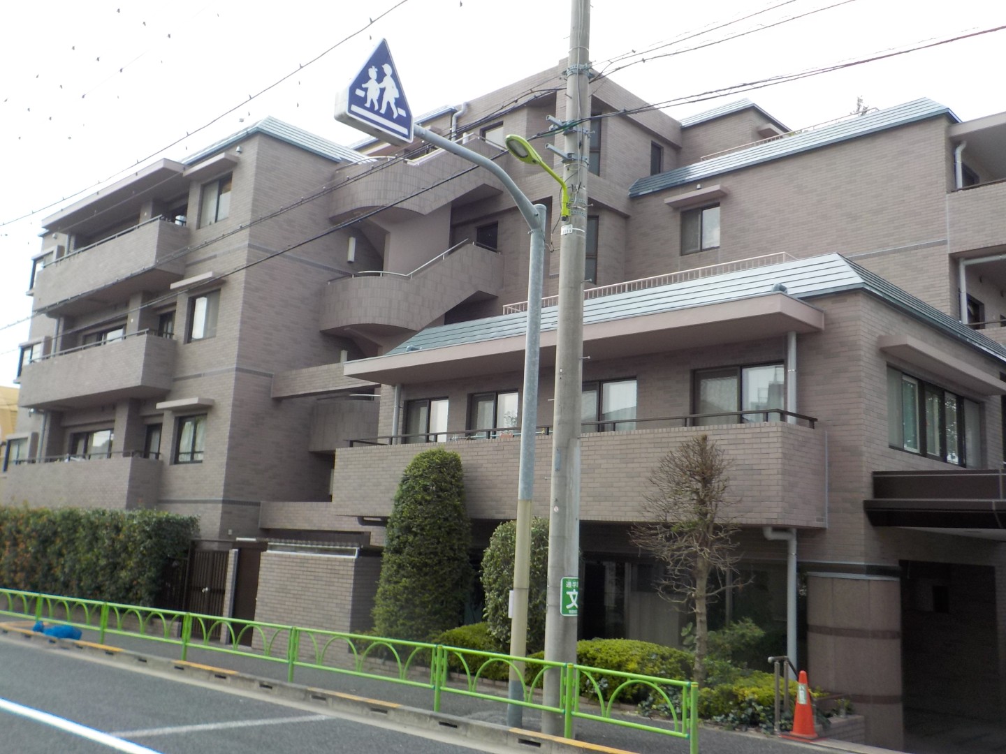 https://crystel.jp/wp/wp-content/uploads/2026/07/012-2.jpg